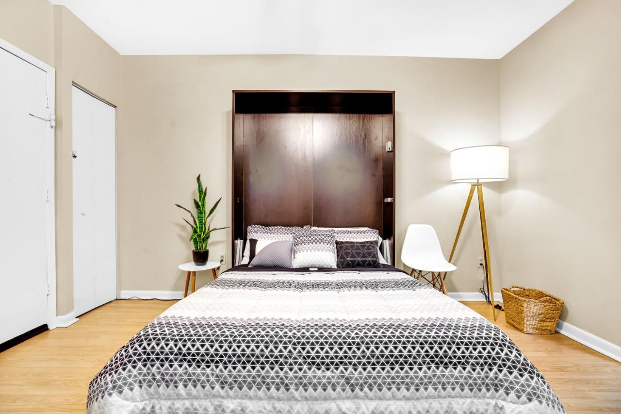 Rittenhouse Studio Apartment With Patio By Act Φιλαδέλφεια Εξωτερικό φωτογραφία
